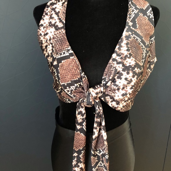 🌟2/$25🌟PRETTYLITTLETHING neck tie - Picture 4 of 7